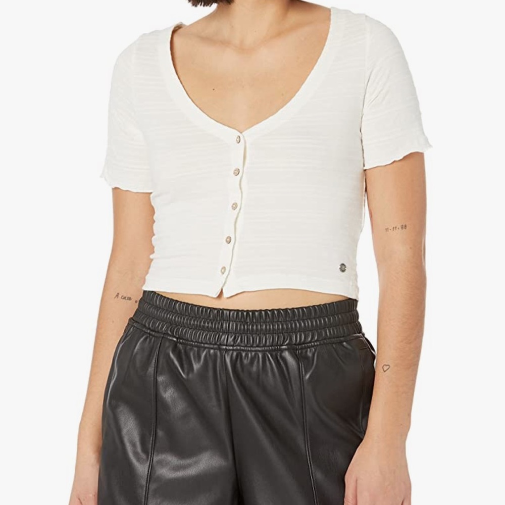 Roxy Uncomplicated Mind Buttoned Tee